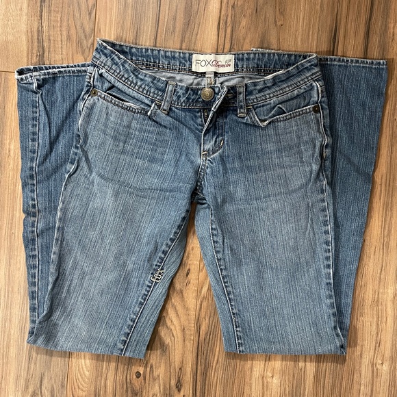 Women’s Jeans - Picture 2 of 2